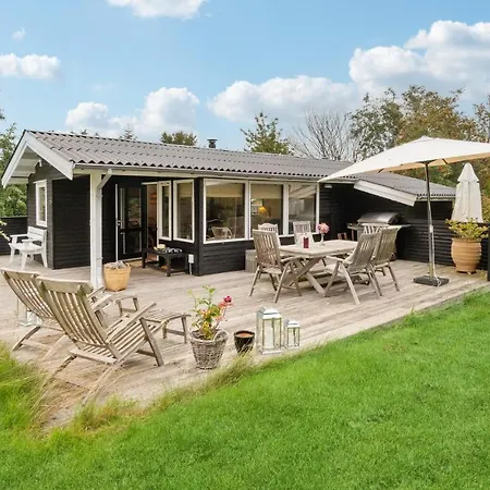 Holiday home 3 Bedroom Stunning In