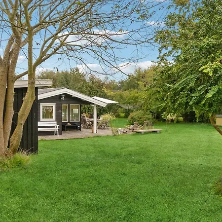 3 Bedroom Stunning In Skibby