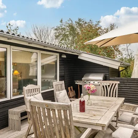 Holiday home 3 Bedroom Stunning In